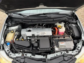 Toyota Auris 1.8i Hybrid 122hp AUTOMATIC , снимка 13