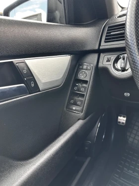 Mercedes-Benz C 220, снимка 9