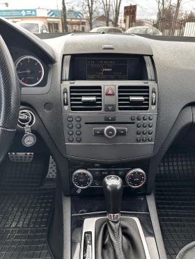 Mercedes-Benz C 220, снимка 10