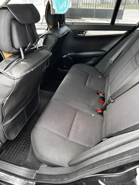 Mercedes-Benz C 220, снимка 12