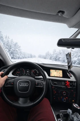 Audi A4 2.0TDI 143 РЪЧКА / LED / NAV / KOJA / CARPLAY, снимка 15