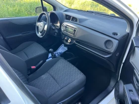 Toyota Yaris 1.0i Euro5//Klimatik, снимка 10