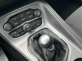 Dodge Challenger * R/T RWD * CARFAX * ЦЕНА ДО БГ, снимка 10