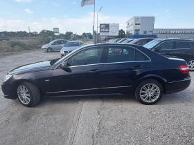Mercedes-Benz E 200 ELEGANCE | Парктроник| Ел.Седалки| РЕАЛНИ КМ, снимка 8