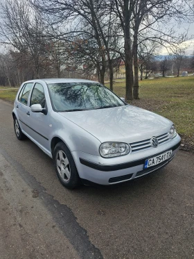 VW Golf Газ инжекцион, снимка 2