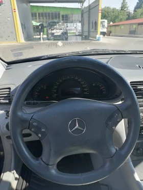 Обява за продажба на Mercedes-Benz C 220 W203  ~3 800 лв. - изображение 3
