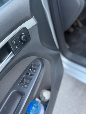 Обява за продажба на VW Touran ~10 600 лв. - изображение 7