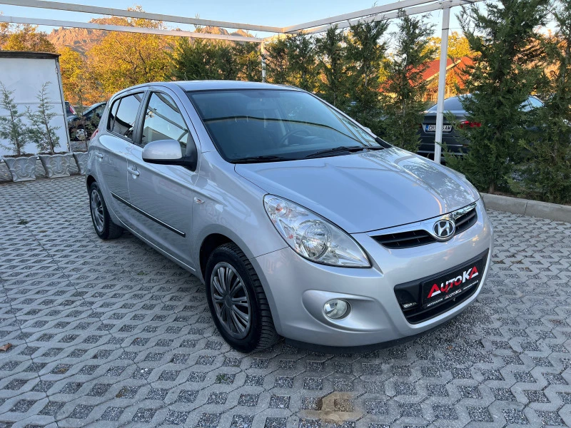 Hyundai I20 1.2i-78кс= ГАЗ* BRC* LED= ПАРКТРОНИК= КЛИМАТИК, снимка 2 - Автомобили и джипове - 45835508