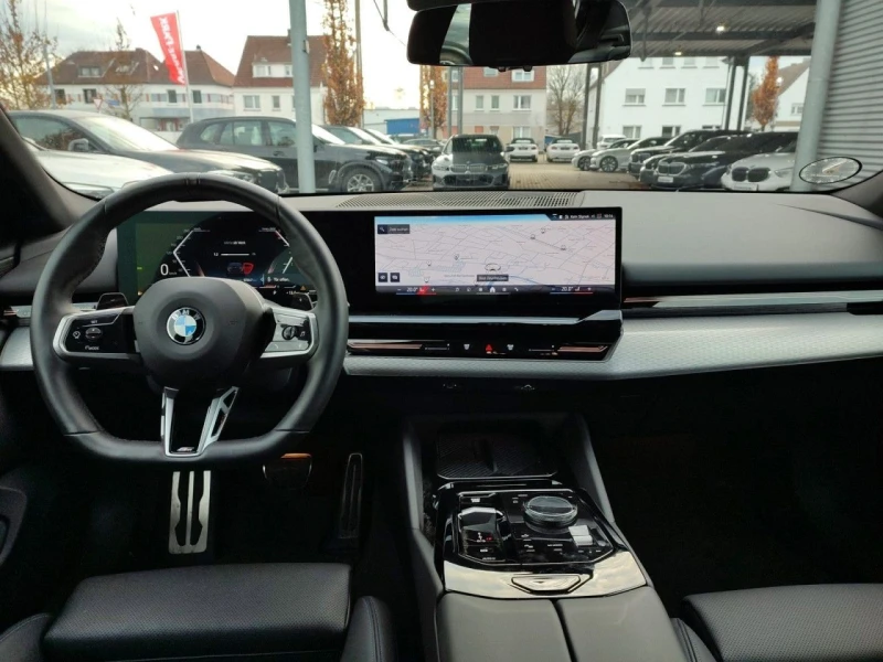 BMW 520 d G60 M-Sport * ГАРАНЦИЯ* , снимка 7 - Автомобили и джипове - 48188940