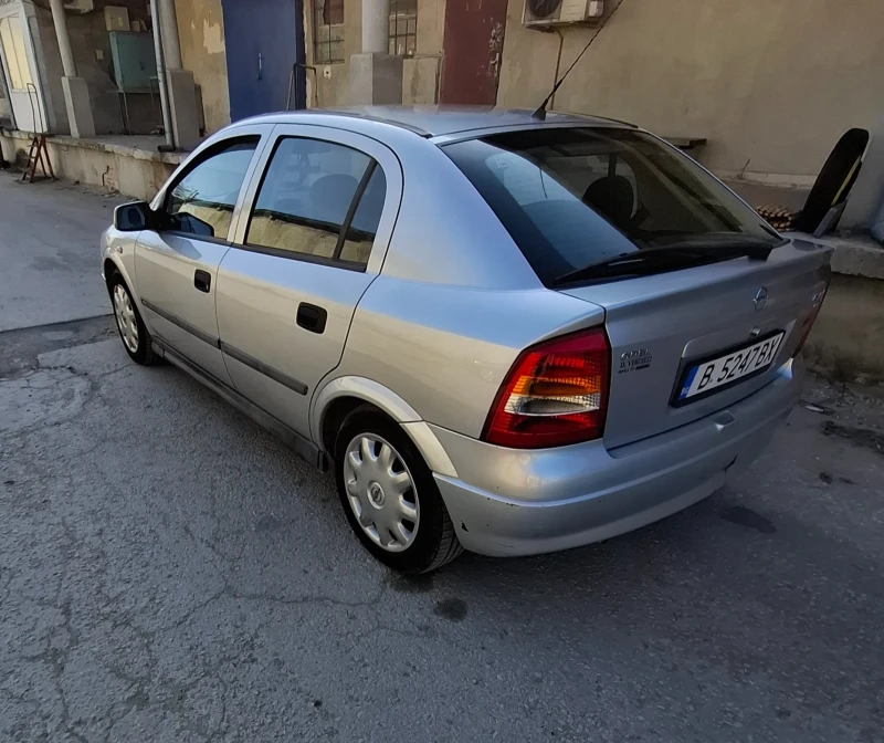 Opel Astra, снимка 4 - Автомобили и джипове - 49170137