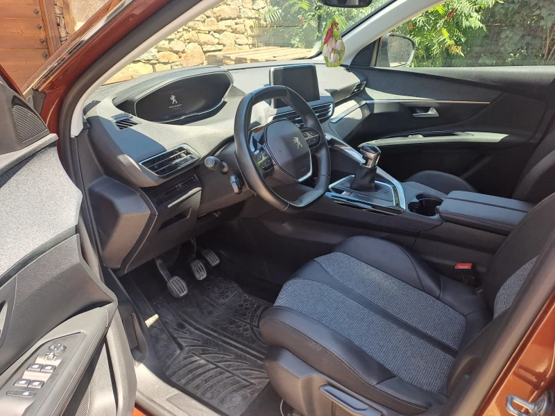 Peugeot 3008 ALLURE, снимка 10 - Автомобили и джипове - 51557214