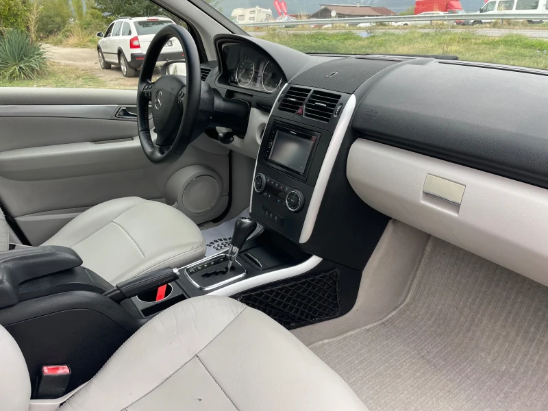 Mercedes-Benz A 200 CDI-AVTOMAT-NAVI-ITALIA, снимка 5 - Автомобили и джипове - 51887275