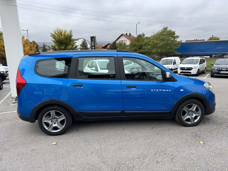 Dacia Lodgy 1.5 Dci STEPWAY, снимка 7 - Автомобили и джипове - 52140471