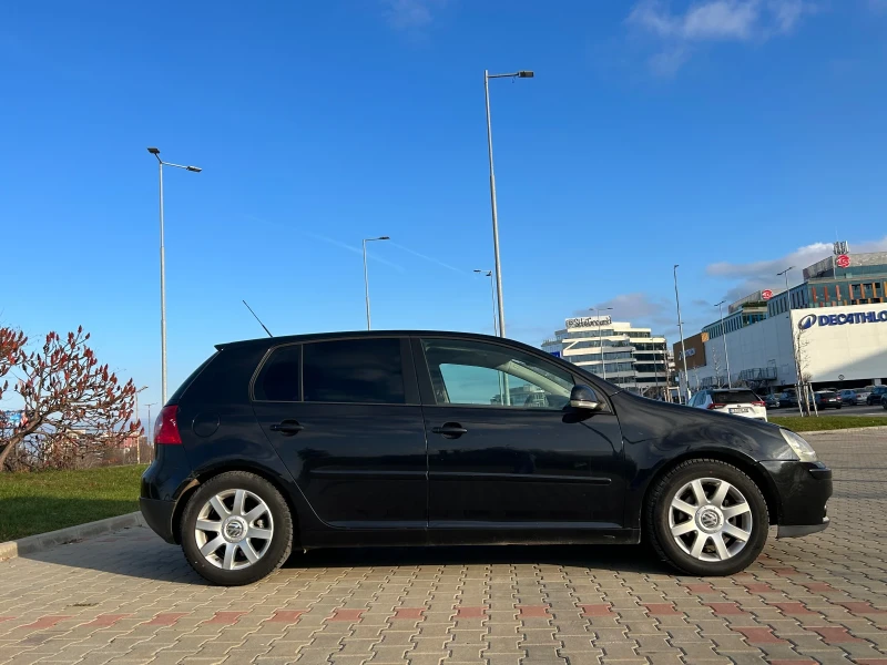 VW Golf, снимка 3 - Автомобили и джипове - 52886373