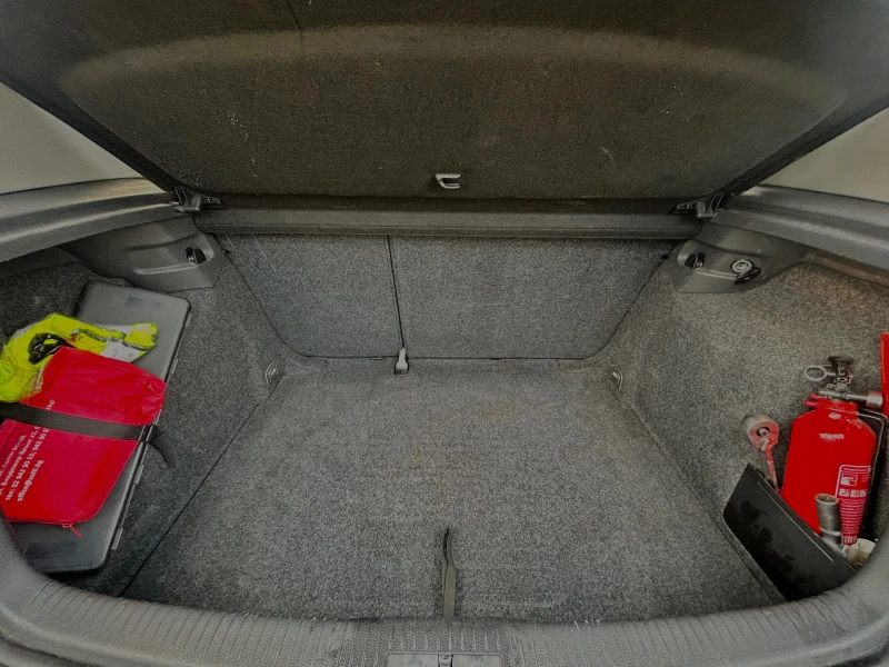 VW Golf, снимка 10 - Автомобили и джипове - 52886373