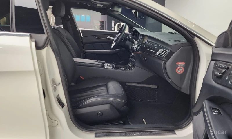 Mercedes-Benz CLS 350, снимка 11 - Автомобили и джипове - 52900149