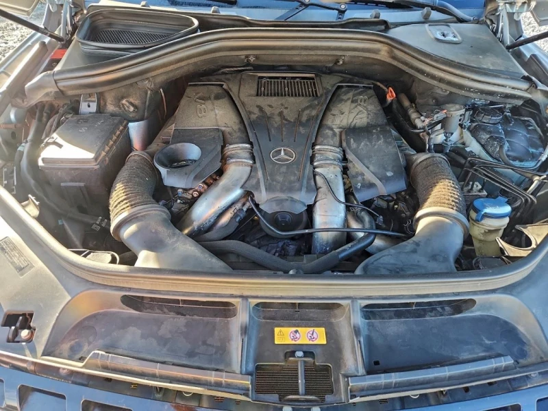 Mercedes-Benz ML 550, снимка 12 - Автомобили и джипове - 53095423