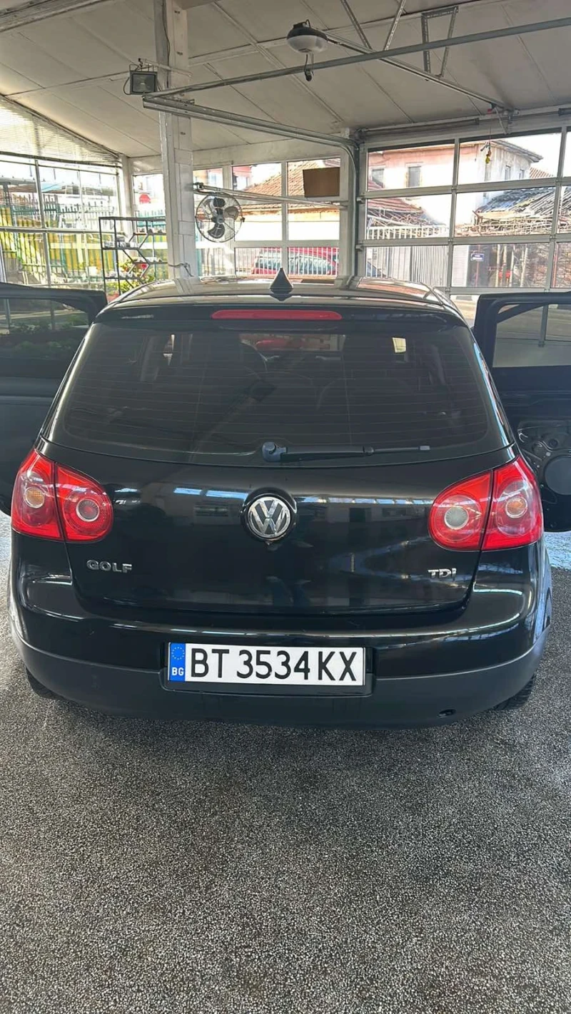 VW Golf, снимка 5 - Автомобили и джипове - 53109366
