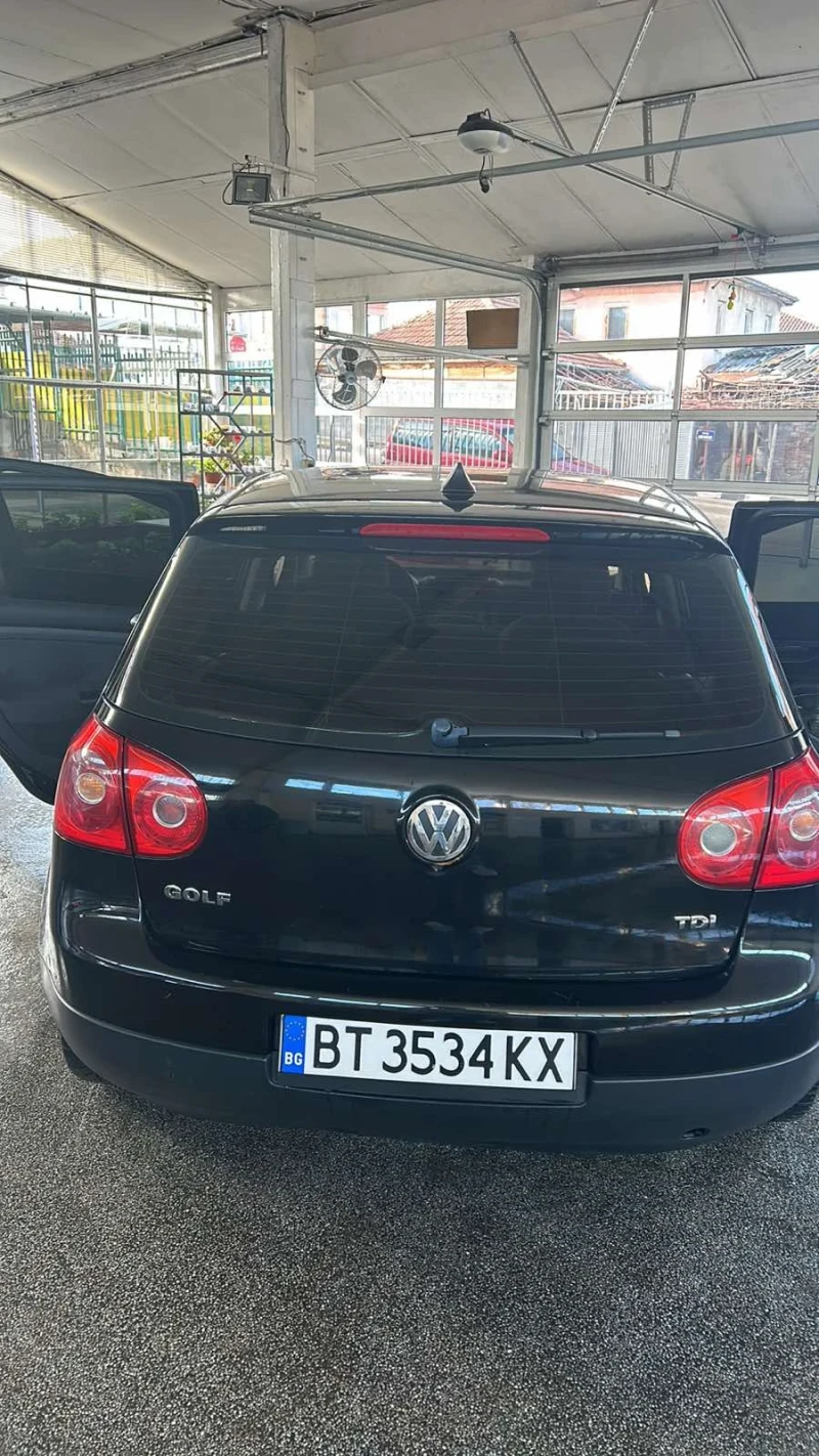 VW Golf, снимка 4 - Автомобили и джипове - 53109366