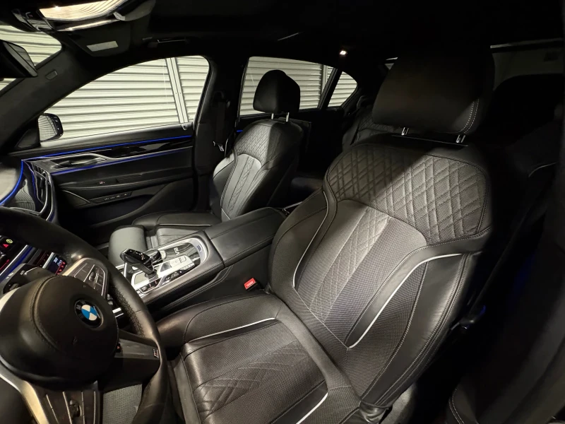 BMW 760 LI xDrive V12 117000km!!! Sky lounge, снимка 8 - Автомобили и джипове - 53341389