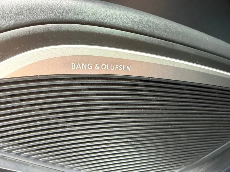 Audi Tt S 2.0T quattro Coupe* АВТОКРЕДИТ* ЦЕНА ДО БГ!!, снимка 16 - Автомобили и джипове - 53542991