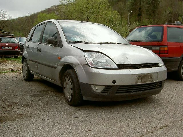 Ford Fiesta 1.25i-75к.с., снимка 1 - Автомобили и джипове - 18119973