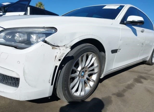 BMW 750, снимка 9 - Автомобили и джипове - 48720266