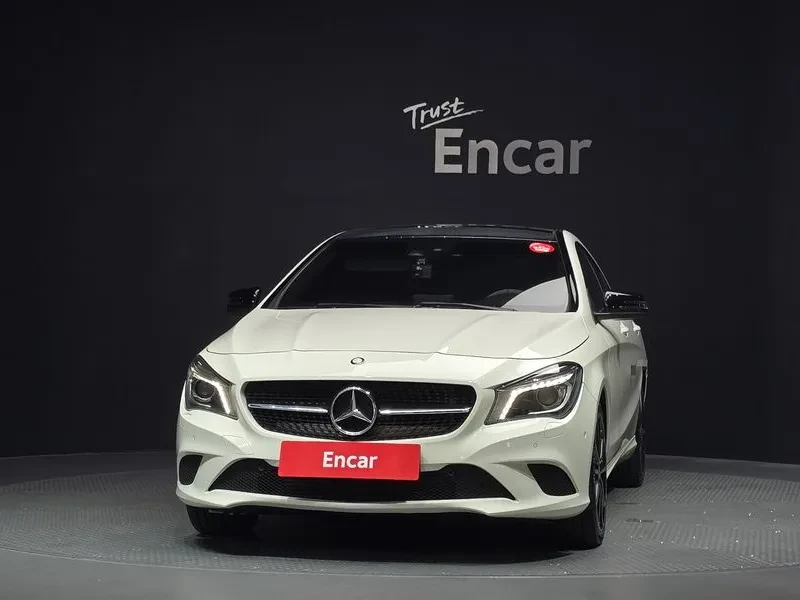 Mercedes-Benz CLA 200  Cdi 4Matic, снимка 3 - Автомобили и джипове - 55349408