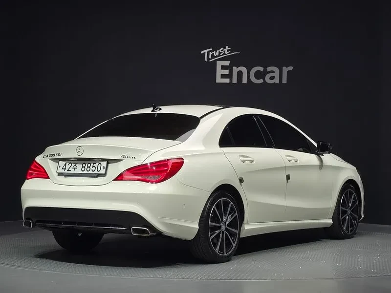 Mercedes-Benz CLA 200  Cdi 4Matic, снимка 2 - Автомобили и джипове - 55349408