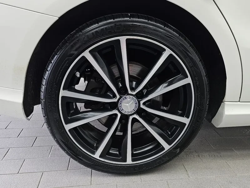 Mercedes-Benz CLA 200  Cdi 4Matic, снимка 5 - Автомобили и джипове - 55349408