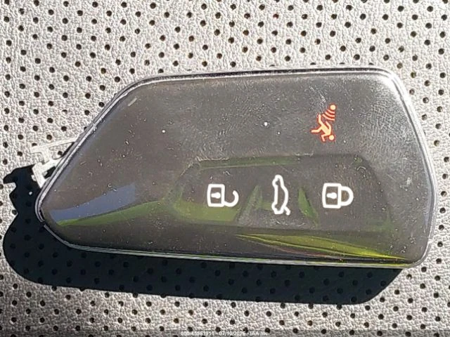 VW ID.4 Pro S* КОЖА* ПОДГРЕВ* ПАНО* КАМЕРА* LED* , снимка 10 - Автомобили и джипове - 55735588