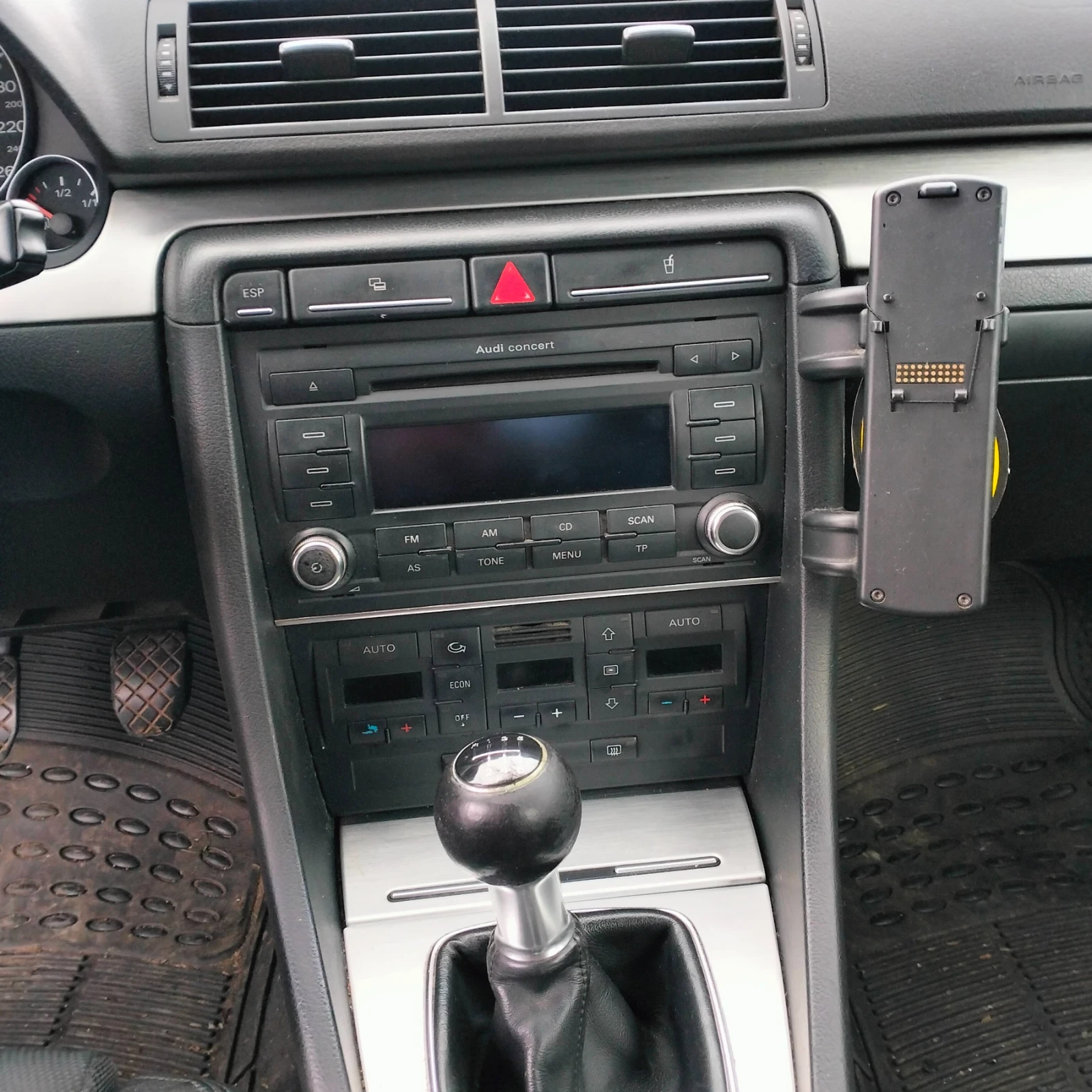 Audi A4, снимка 1