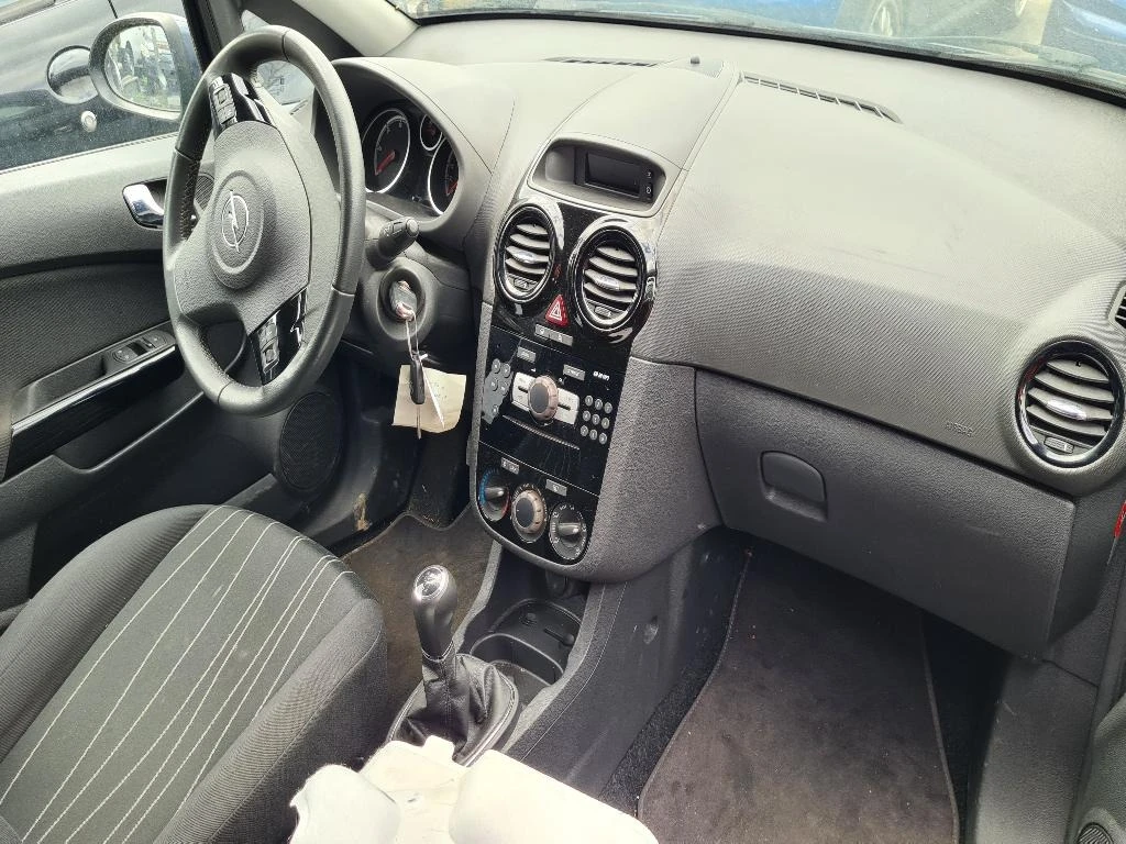 Opel Corsa 1.3CDTI/1.2i | Mobile.bg — изображение 15