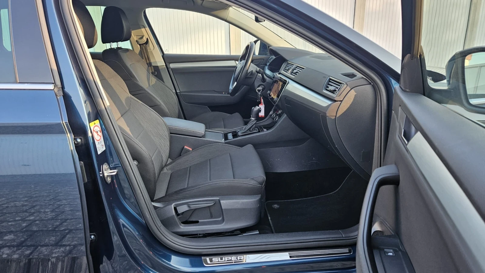 Skoda Superb 2.0 TDI NAVI - изображение 8