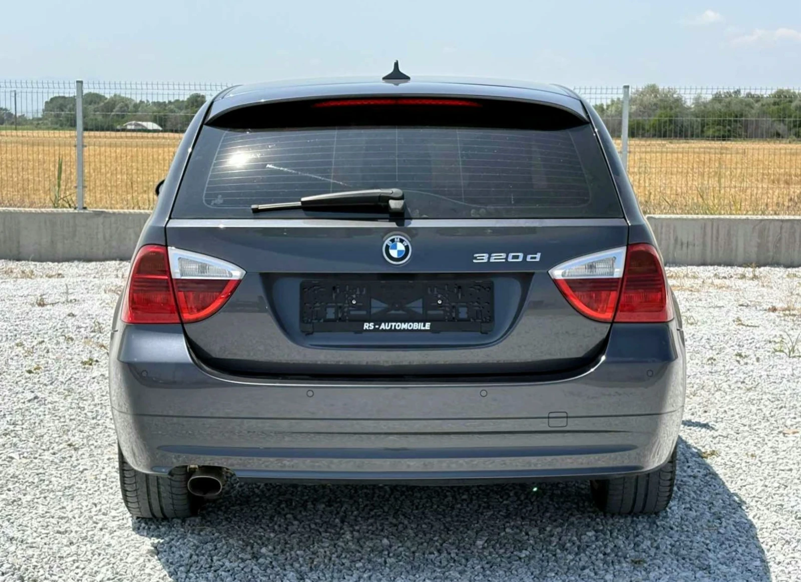 BMW 320 114.000км - изображение 6