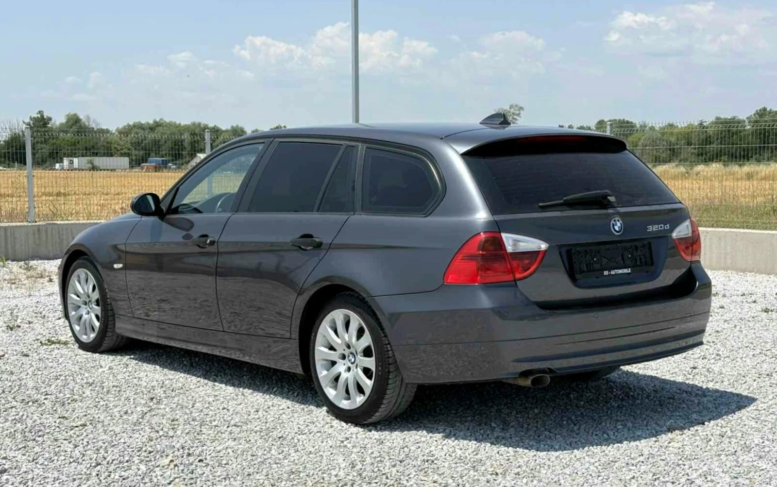 BMW 320 114.000км - изображение 5