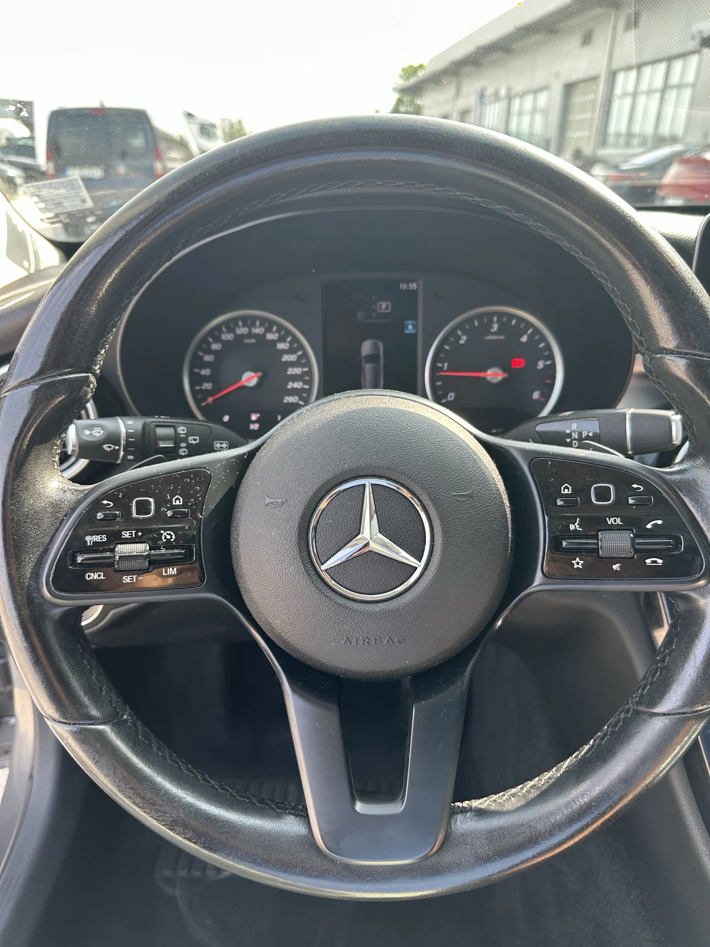 Mercedes-Benz C 180  - изображение 6