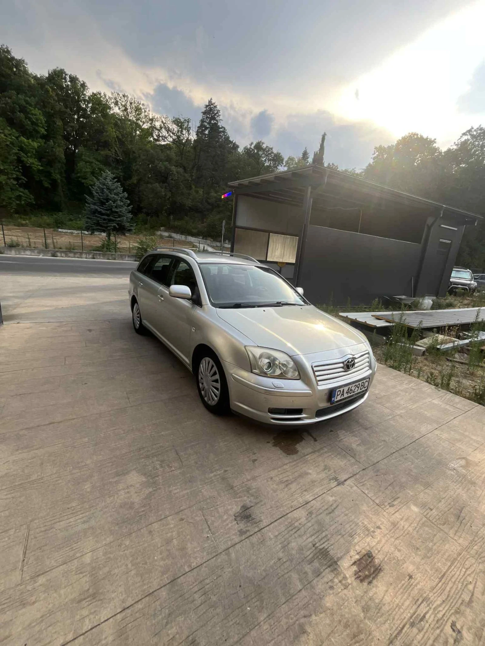 Toyota Avensis D4D 2.0 115к.с - изображение 9
