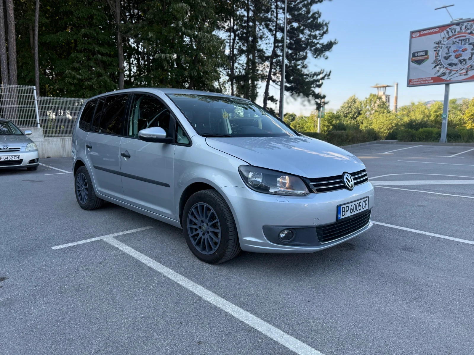 VW Touran  - изображение 2