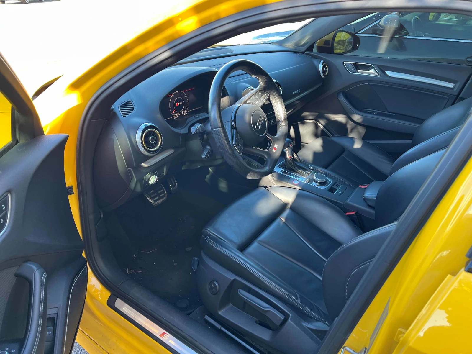 Audi S3 TECHNIK CARFAX АВТО КРЕДИТ  - изображение 6