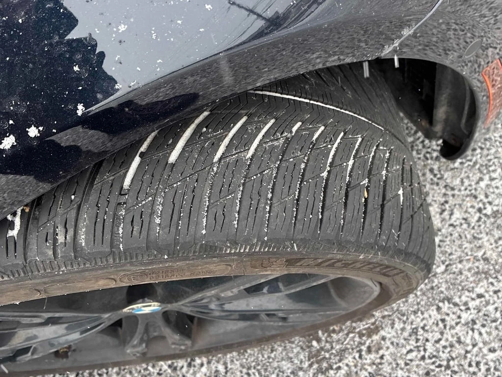 BMW 550 M550i xDrive  CARFAX - изображение 7