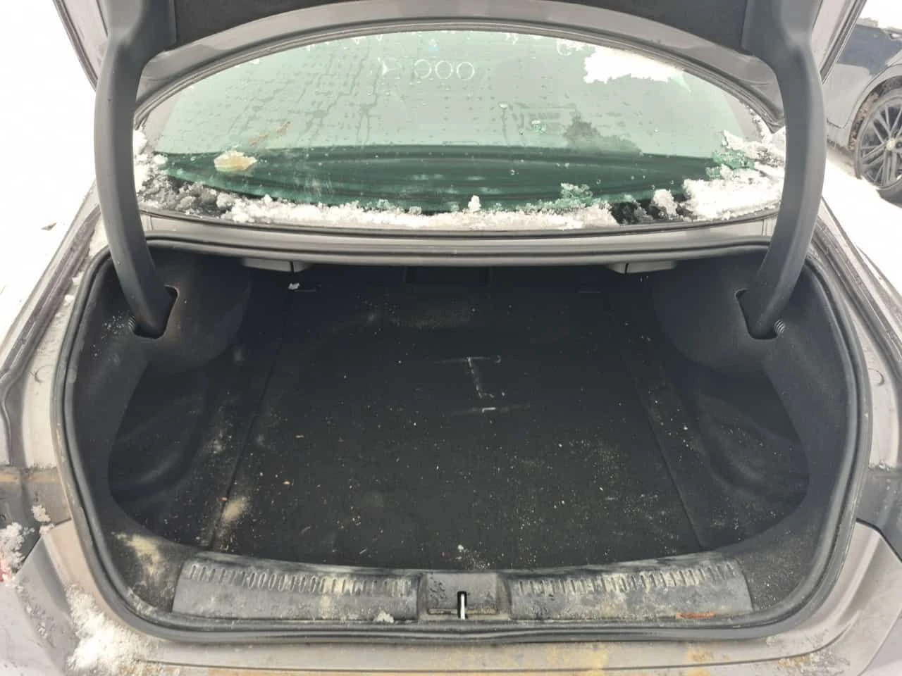 Mercedes-Benz CLA 250  CARFAX | Mobile.bg � ����������� 13