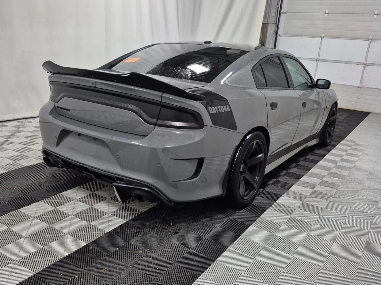 Dodge Charger R/T 392 DAYTONA EDITION* Keyless* CarPlay* Камера* - изображение 6