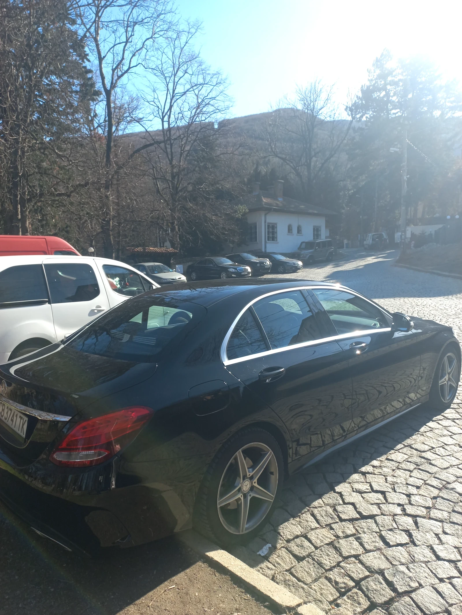 Mercedes-Benz C 300 4MATIC AMG LINE - изображение 6