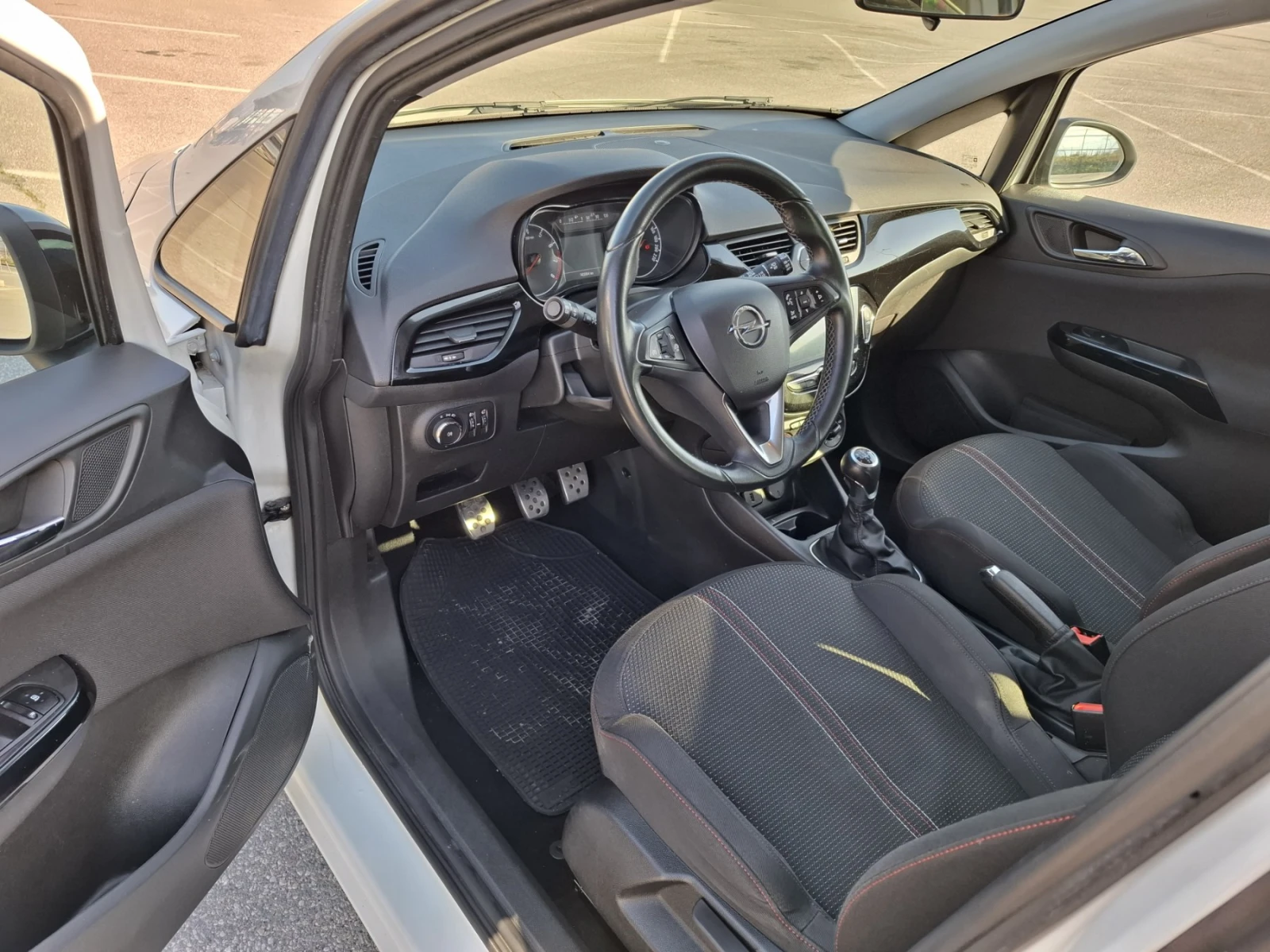 Opel Corsa 1.3 CDTI * БЯЛА ПЕРЛА* NAVI * EURO6 , снимка 5 - Автомобили и джипове - 53809890