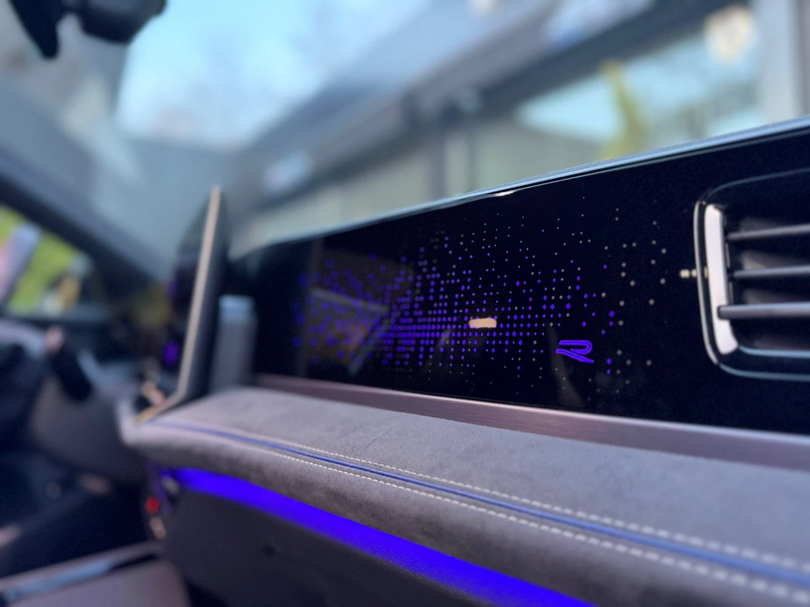 VW Passat 2.0 TDI R line, снимка 10 - Автомобили и джипове - 53815021