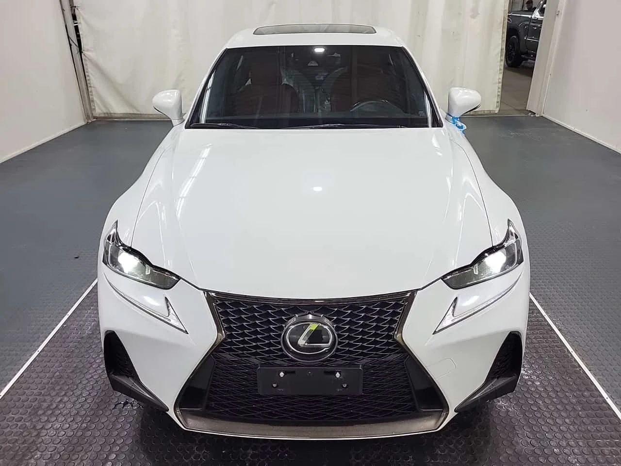 Lexus IS 300 F-Sport V6 * ���� * ��� ����� * CARFAX *  | Mobile.bg � ����������� 17