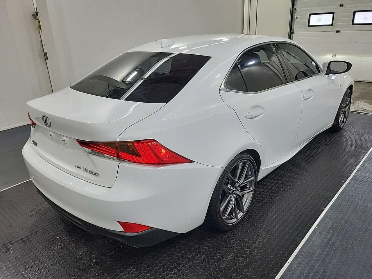 Lexus IS 300 F-Sport V6 * ���� * ��� ����� * CARFAX *  | Mobile.bg � ����������� 3