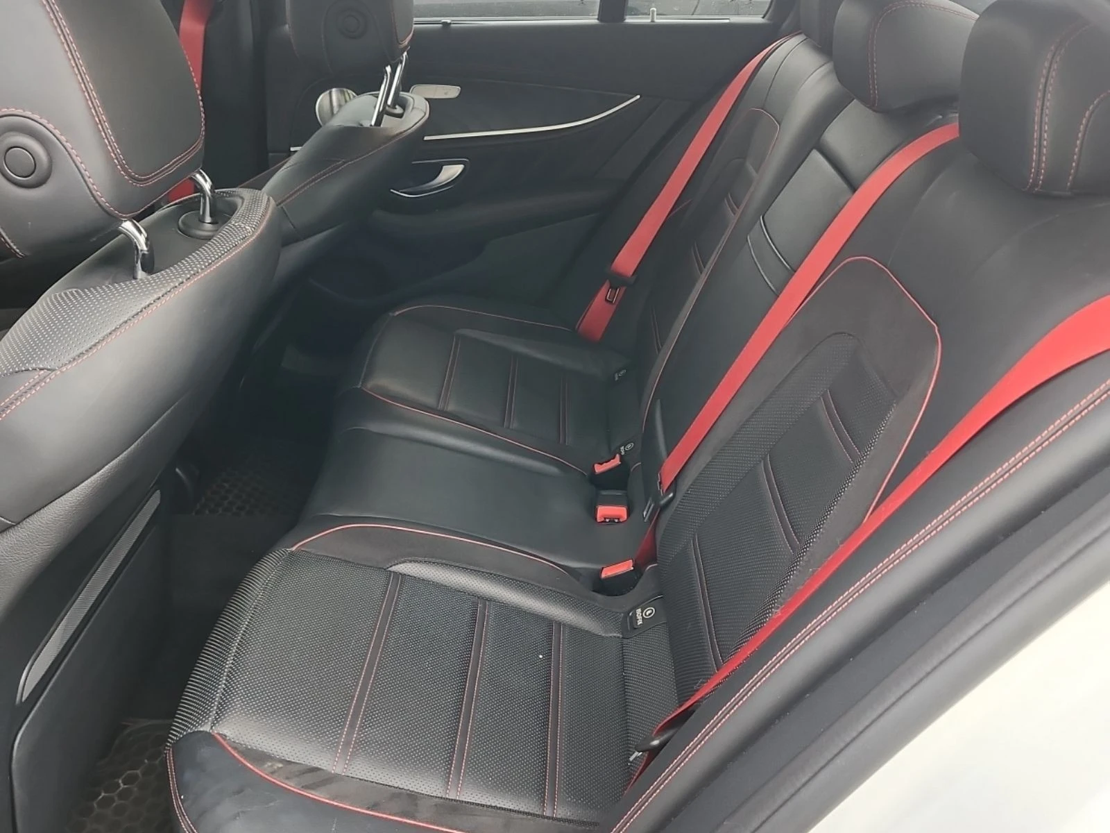 Mercedes-Benz E 53 AMG РЕГИСТАЦИЯ+ ОБСЛУЖВАНЕ, снимка 9 - Автомобили и джипове - 54114375