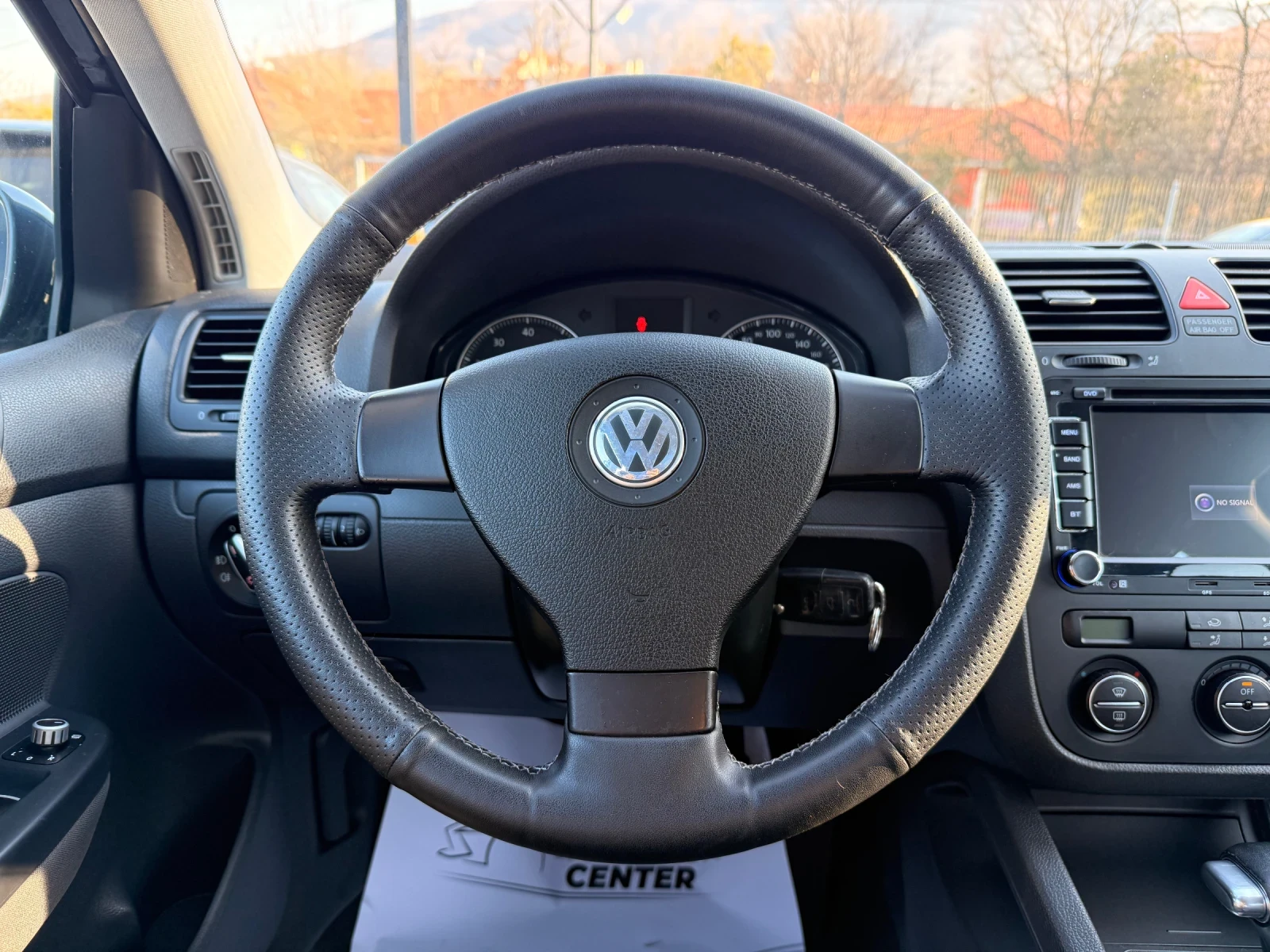 VW Golf 🇨🇭, снимка 8 - Автомобили и джипове - 54235305